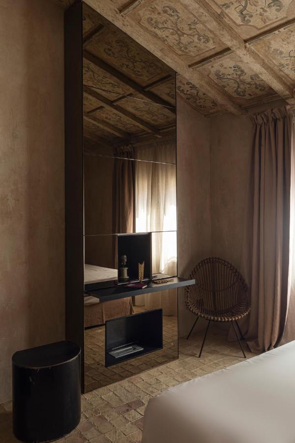 Elle Dimora Di Sicilia Hotel คาตาเนีย ภายนอก รูปภาพ