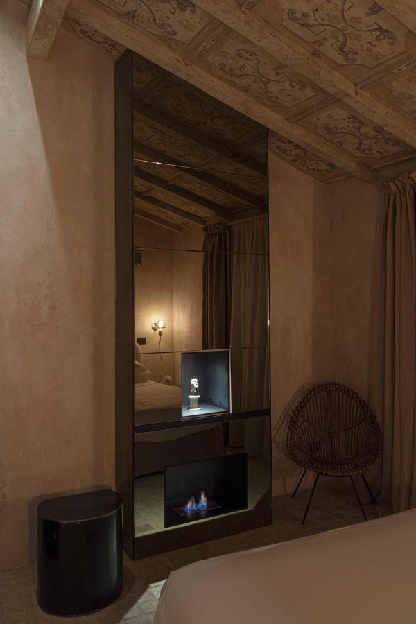 Elle Dimora Di Sicilia Hotel คาตาเนีย ภายนอก รูปภาพ