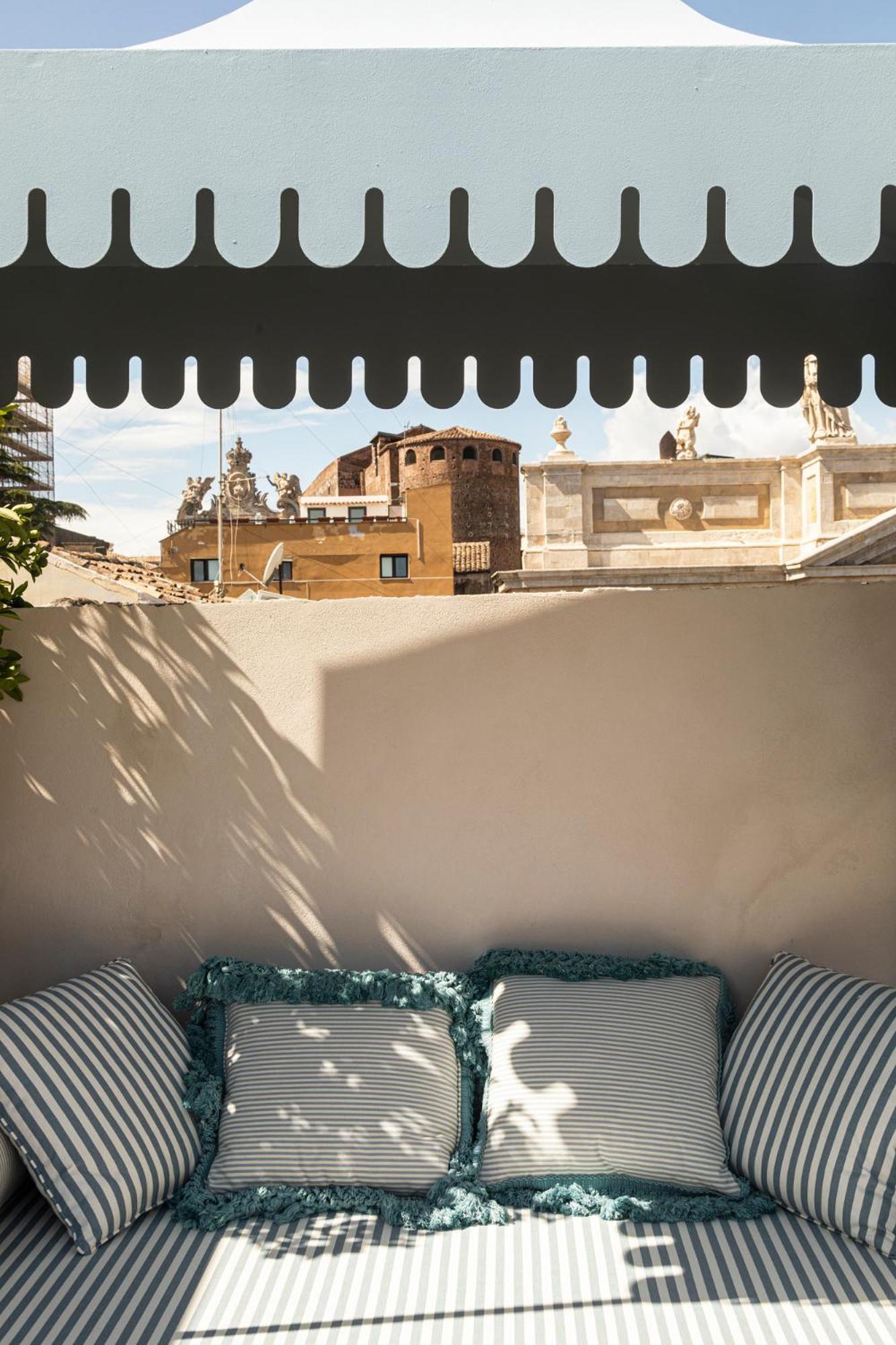 Elle Dimora Di Sicilia Hotel คาตาเนีย ภายนอก รูปภาพ